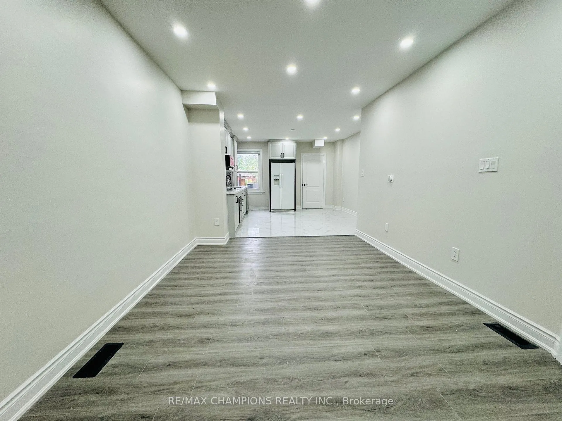 Photo 12 of Unit Main Flr, 196 Caledonia Road, Toronto, Corso Italia-Davenport — HOMEH