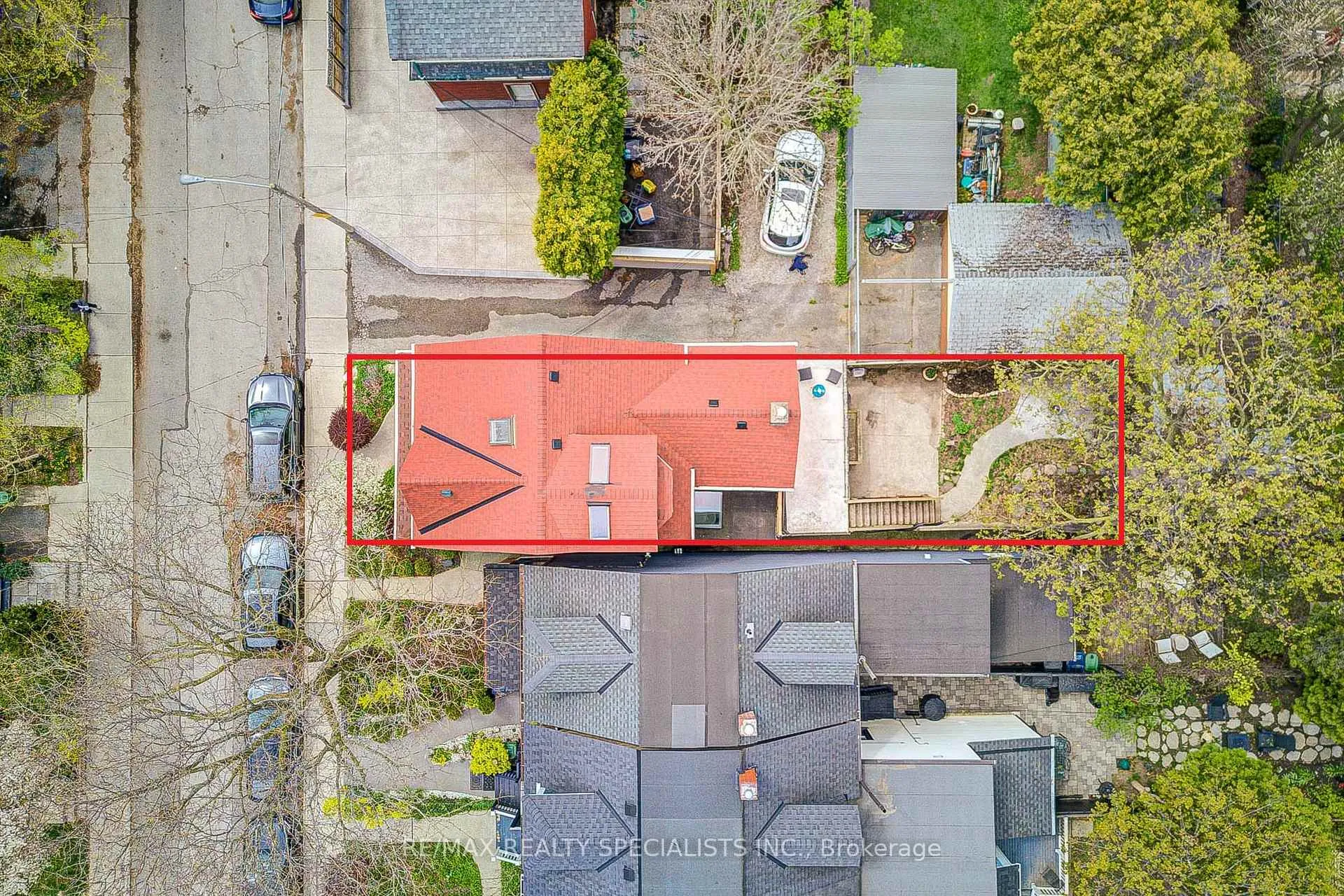 Photo 7 of 34 Saunders Avenue, Toronto, Roncesvalles — HOMEH