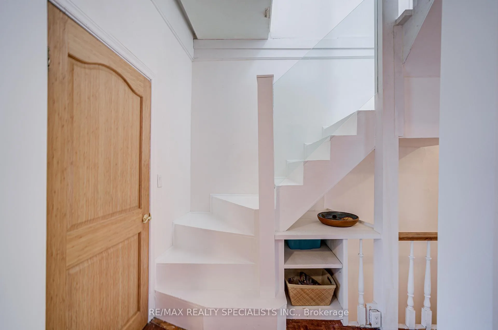 Photo 8 of 34 Saunders Avenue, Toronto, Roncesvalles — HOMEH