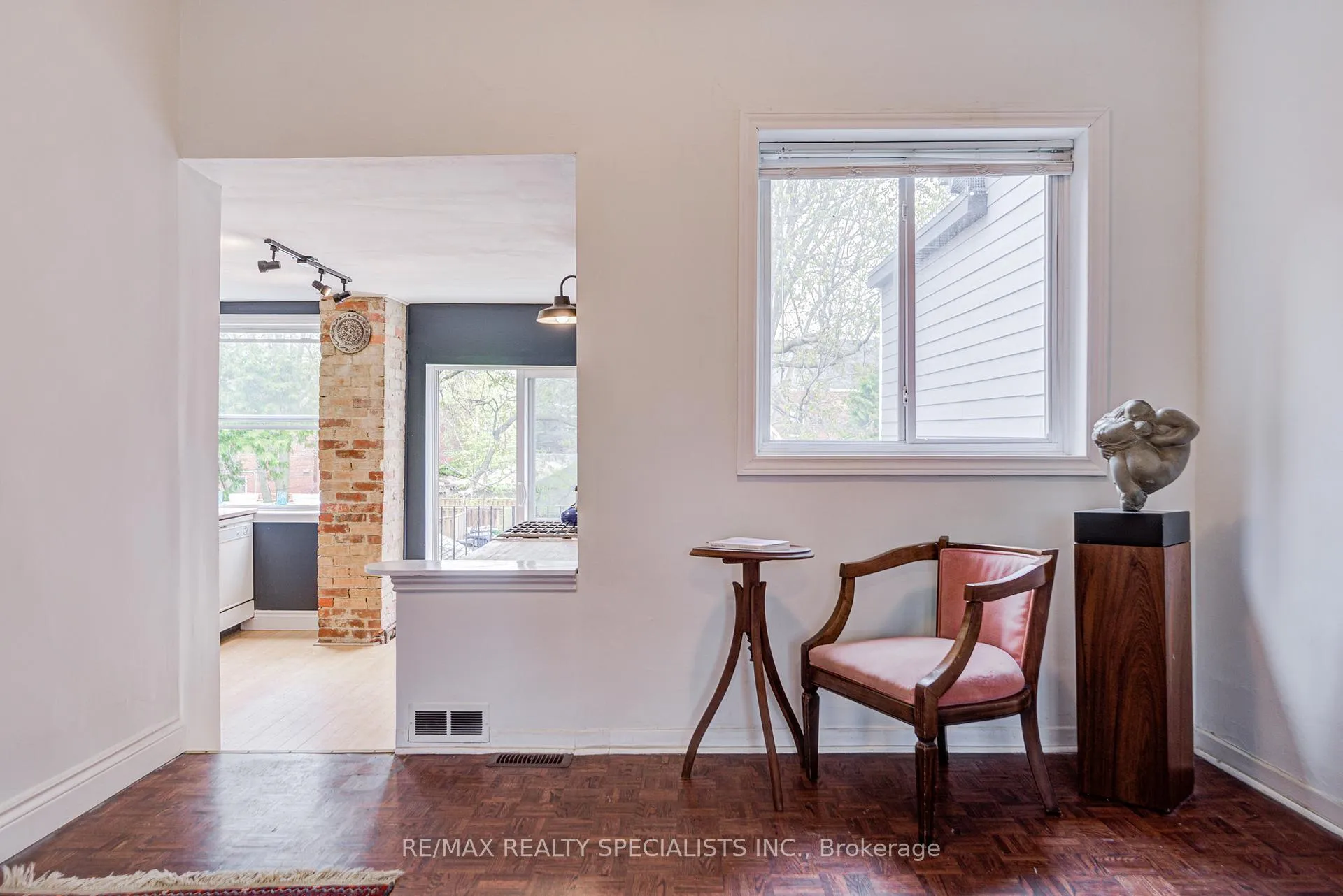 Photo 13 of 34 Saunders Avenue, Toronto, Roncesvalles — HOMEH