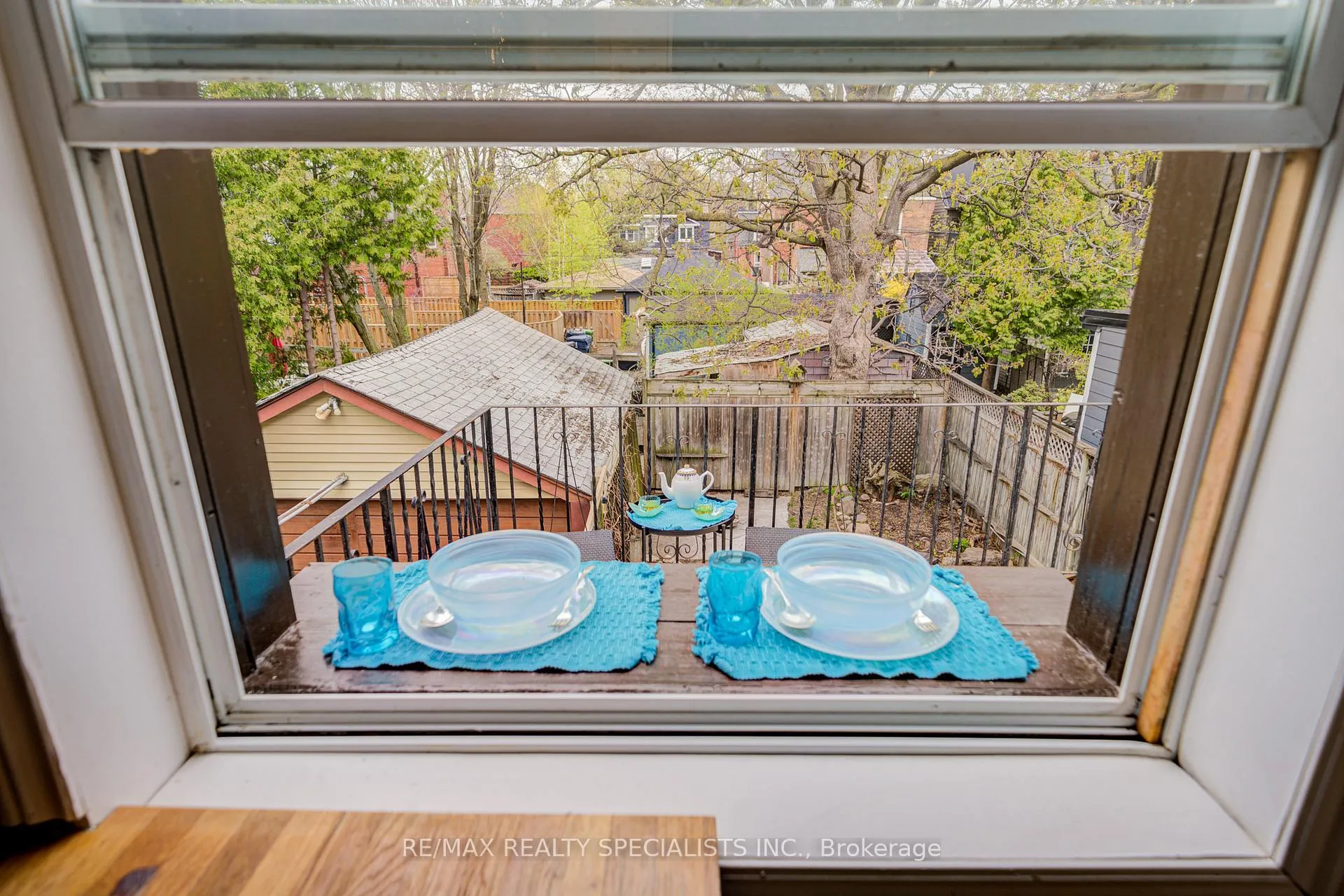 Photo 18 of 34 Saunders Avenue, Toronto, Roncesvalles — HOMEH