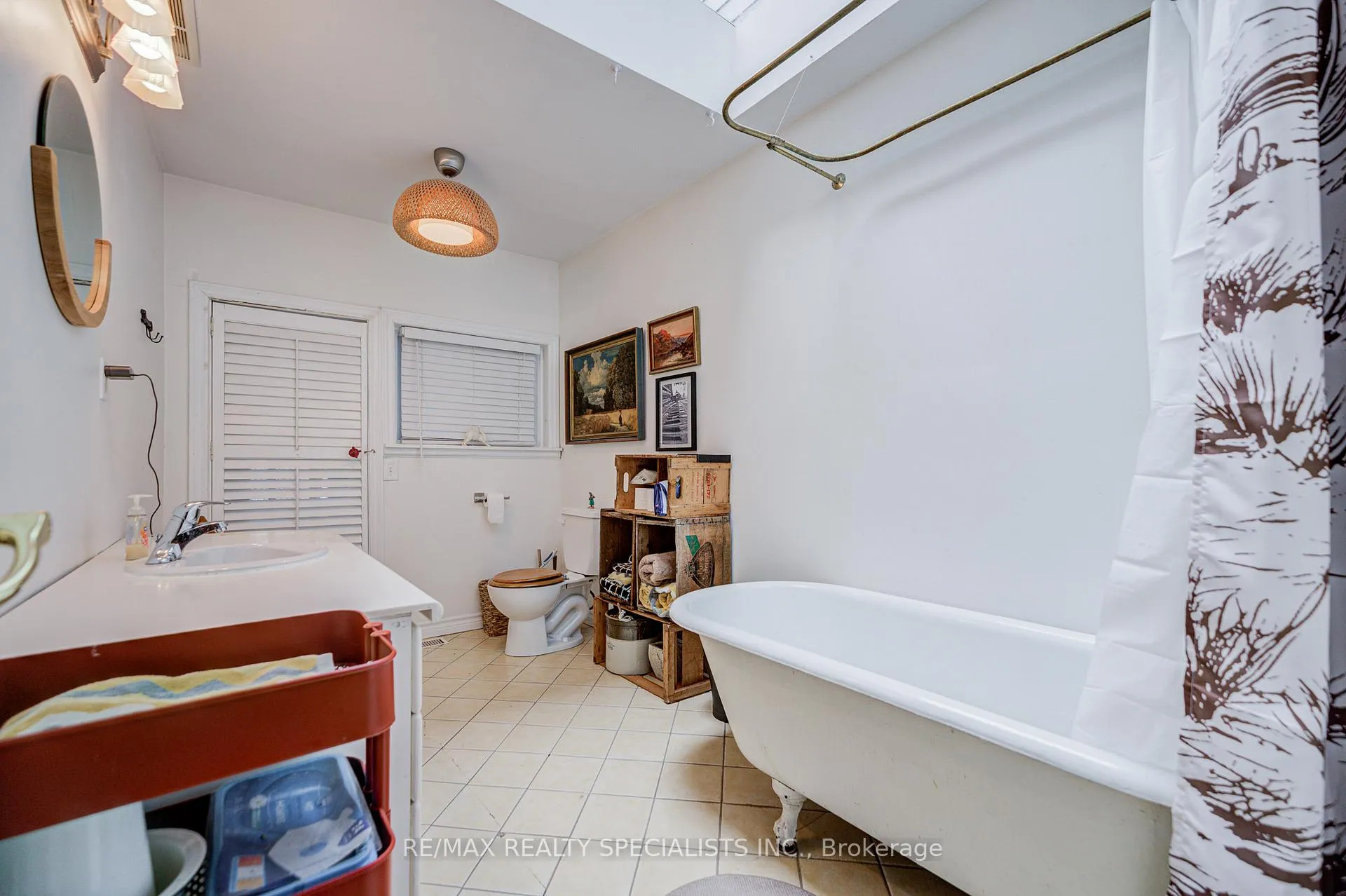 Photo 27 of 34 Saunders Avenue, Toronto, Roncesvalles — HOMEH