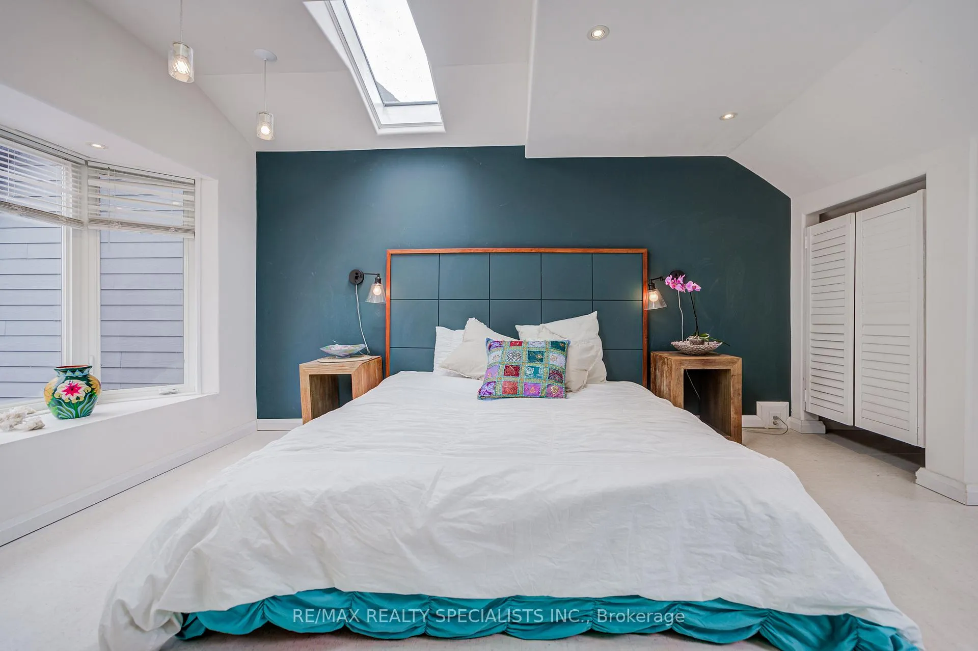 Photo 33 of 34 Saunders Avenue, Toronto, Roncesvalles — HOMEH