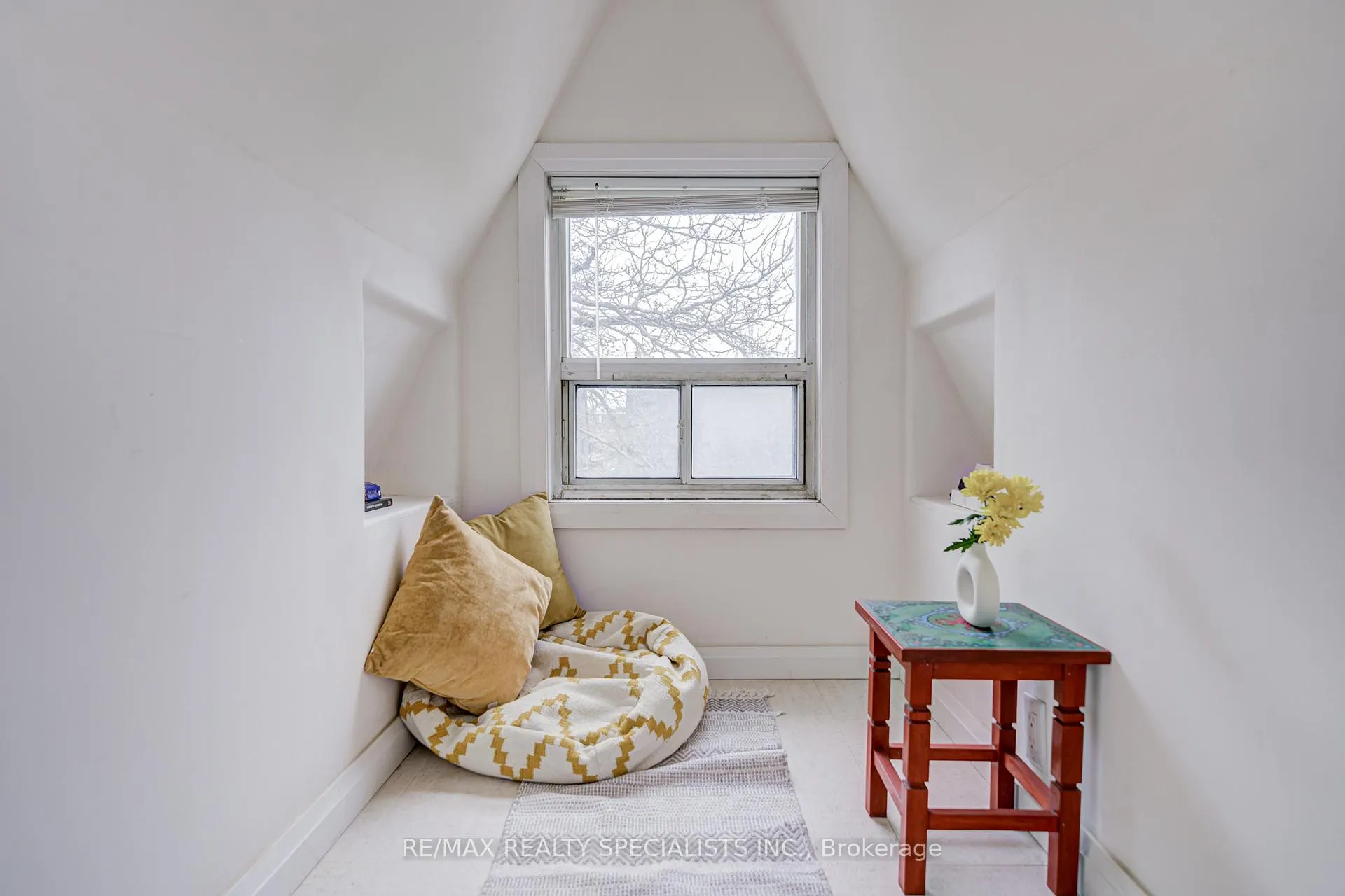 Photo 37 of 34 Saunders Avenue, Toronto, Roncesvalles — HOMEH