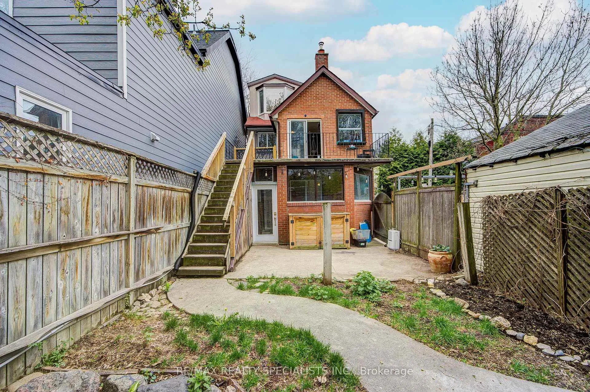 Photo 47 of 34 Saunders Avenue, Toronto, Roncesvalles — HOMEH