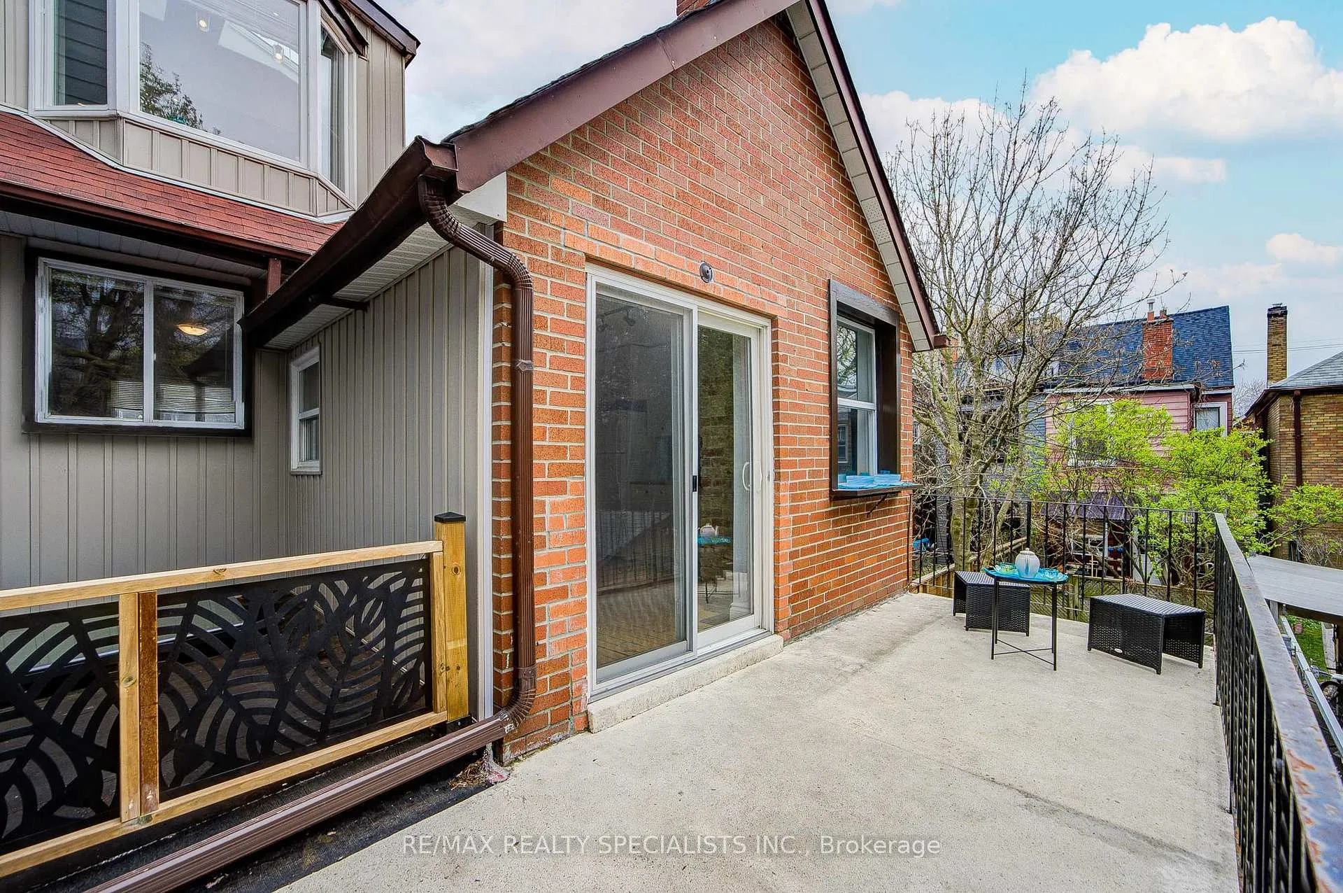 Photo 49 of 34 Saunders Avenue, Toronto, Roncesvalles — HOMEH