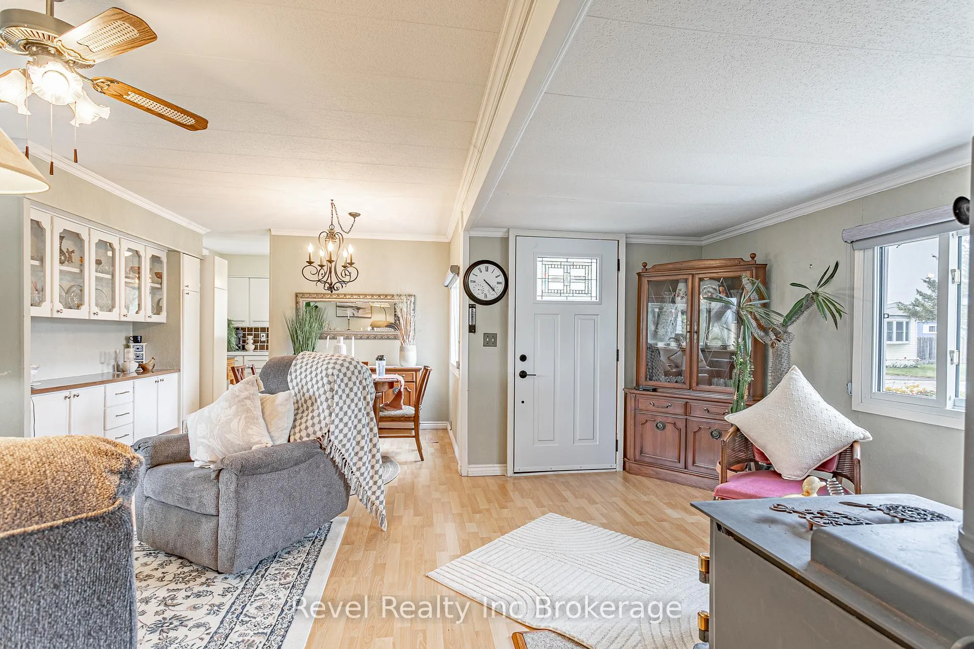 Photo 5 of 9 3rd Street, Norfolk, Rural Middleton — HOMEH