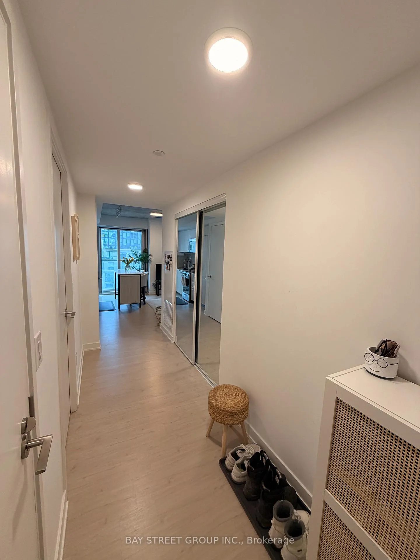 Photo 2 of Unit 1106, 65 Mutual Street, Toronto, Church-Yonge Corridor — HOMEH