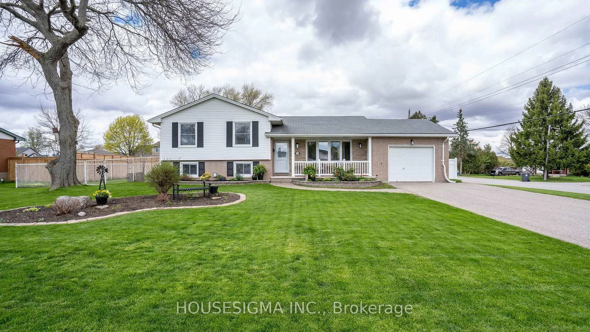 Photo 1 of 78 Peter Street, Central Elgin, Rural Central Elgin — HOMEH