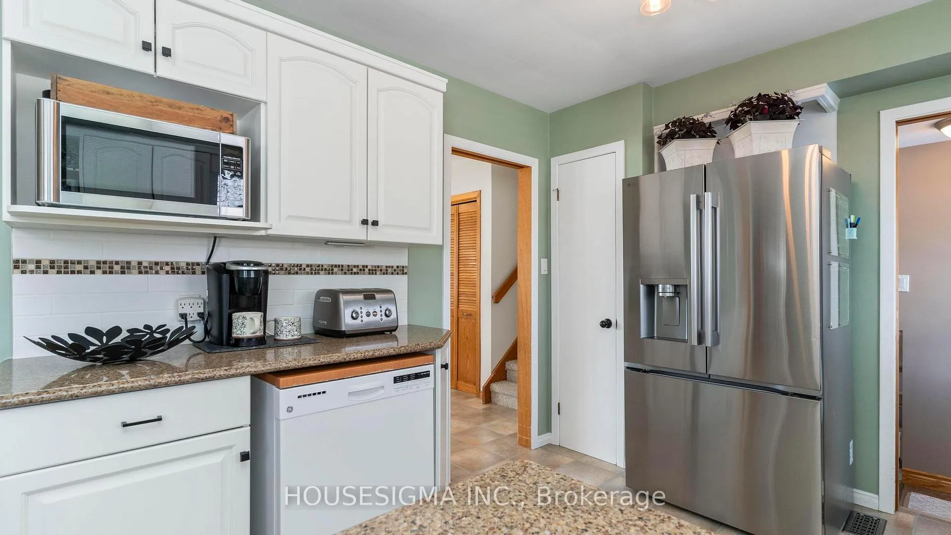 Photo 15 of 78 Peter Street, Central Elgin, Rural Central Elgin — HOMEH