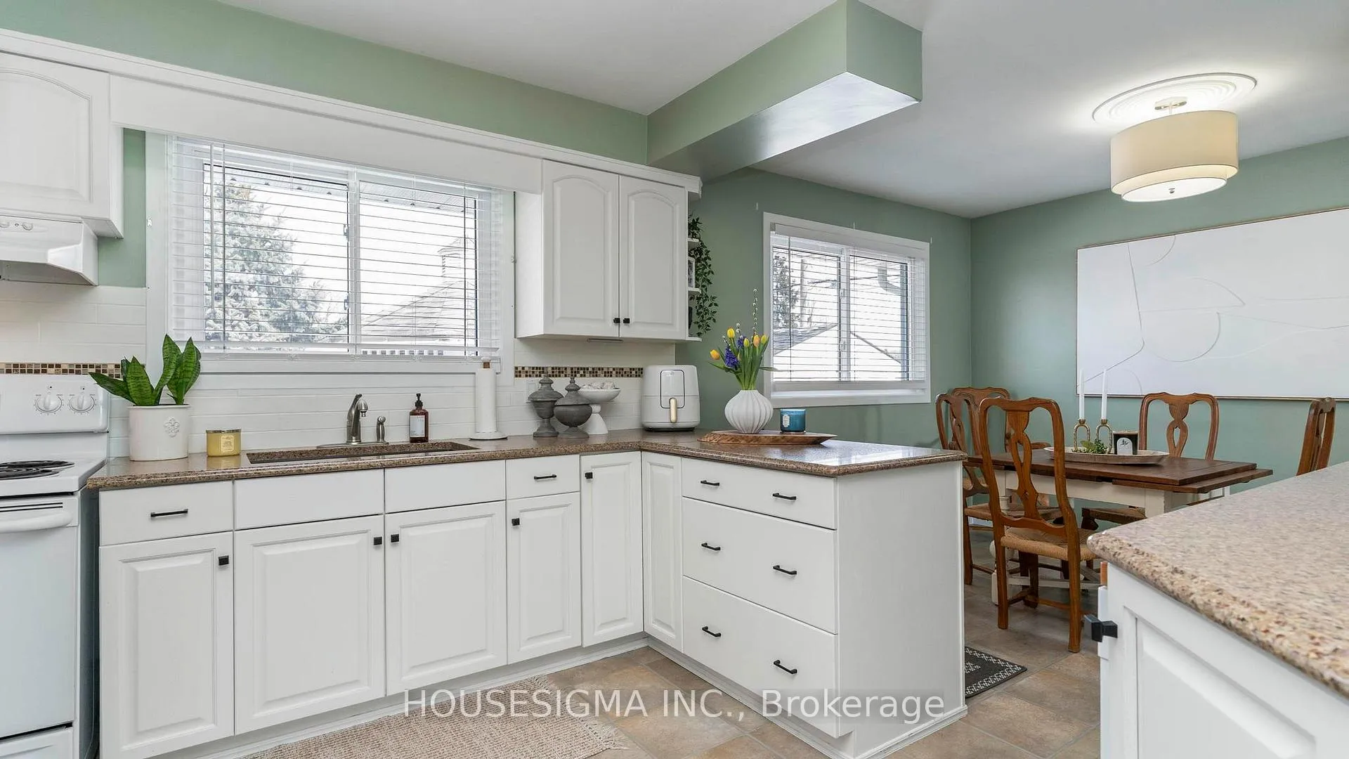 Photo 16 of 78 Peter Street, Central Elgin, Rural Central Elgin — HOMEH