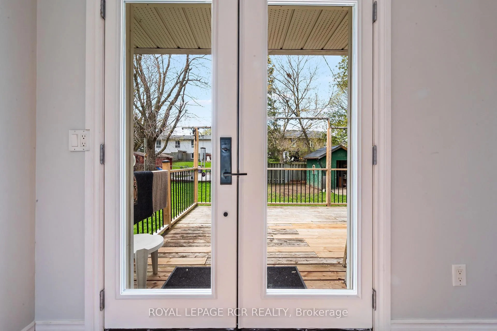 Photo 5 of Unit Main, 90 Town Line, Orangeville — HOMEH