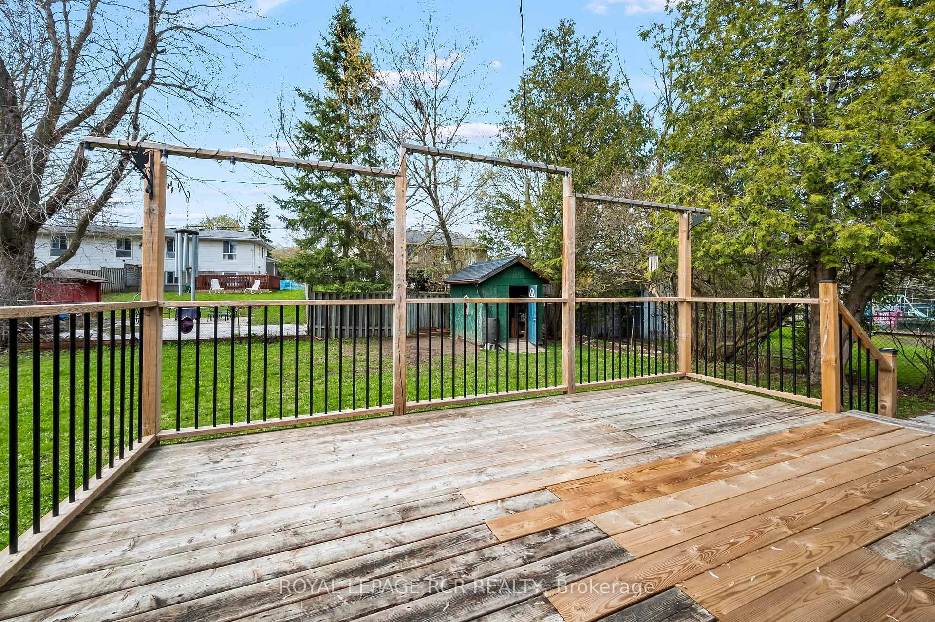 Photo 6 of Unit Main, 90 Town Line, Orangeville — HOMEH