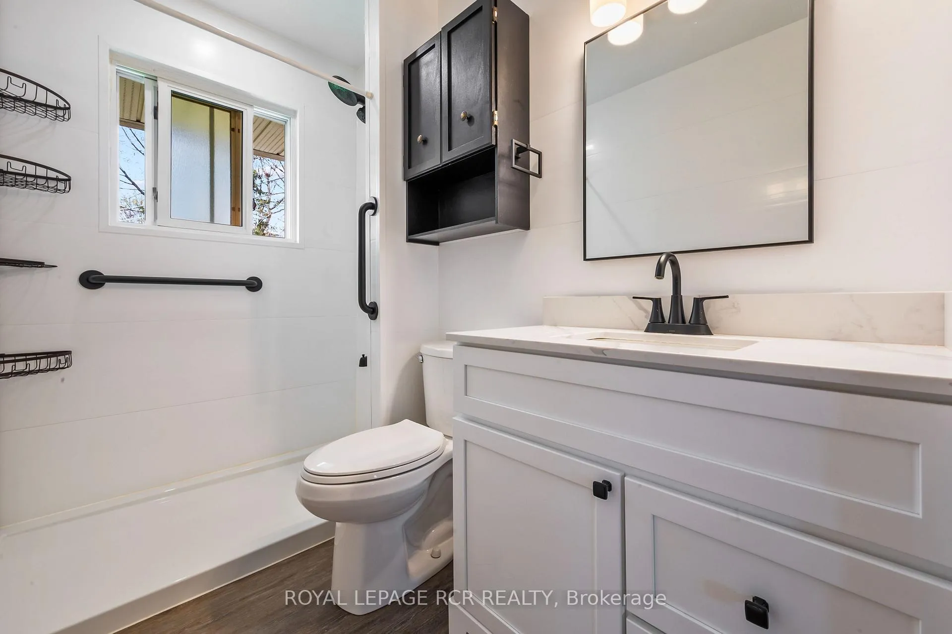 Photo 11 of Unit Main, 90 Town Line, Orangeville — HOMEH