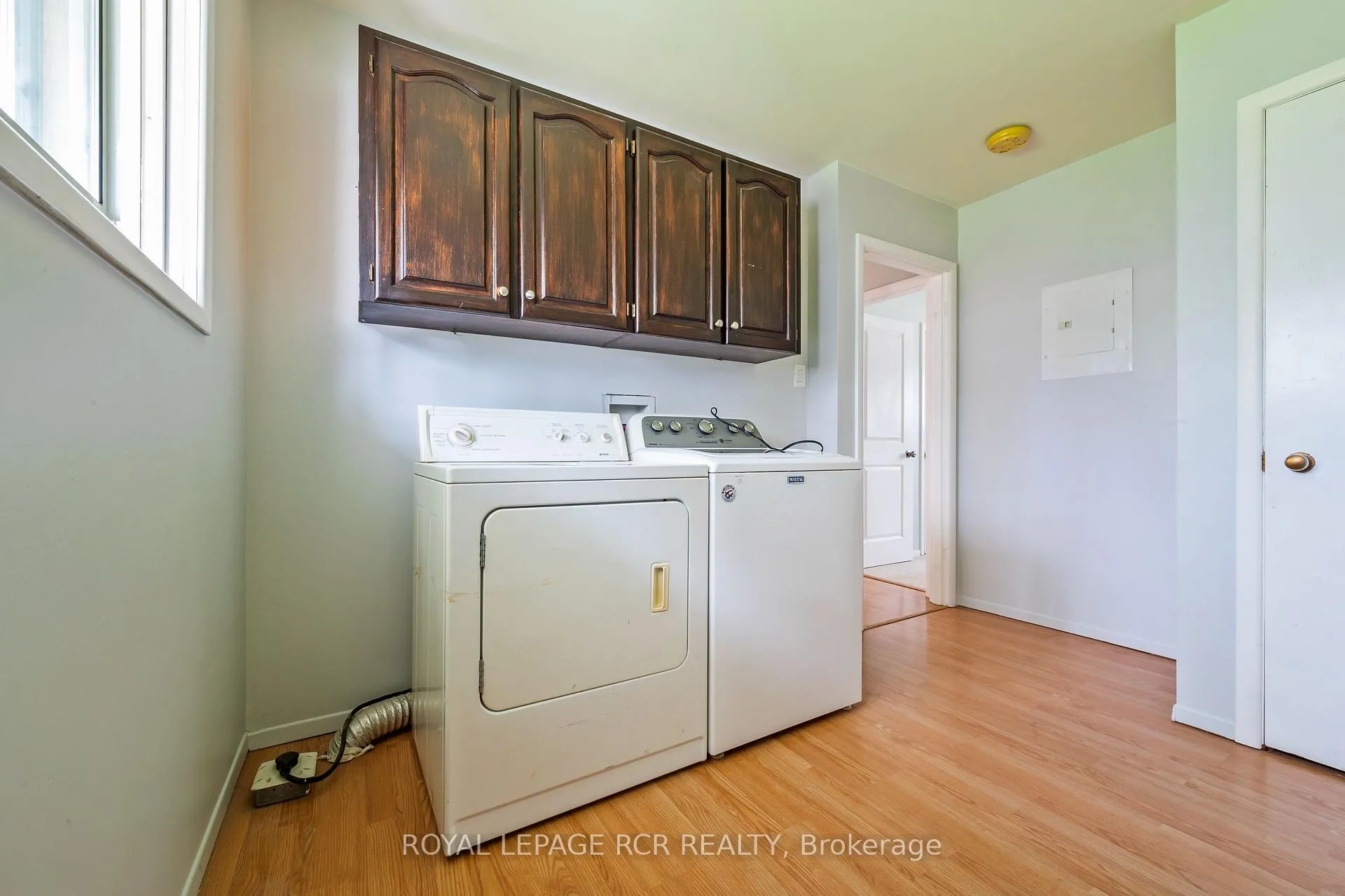Photo 13 of Unit Main, 90 Town Line, Orangeville — HOMEH