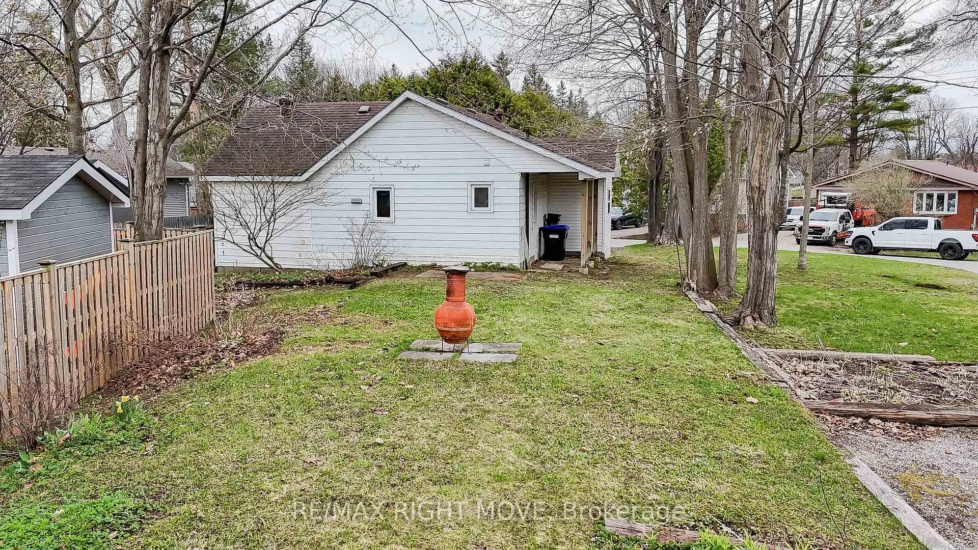 Photo 17 of 3391 Armand Avenue, Severn, West Shore — HOMEH