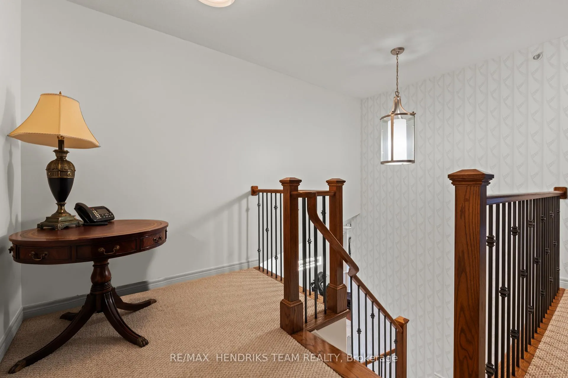 Photo 23 of 54 Videl Crescent N, St. Catharines, Grapeview — HOMEH
