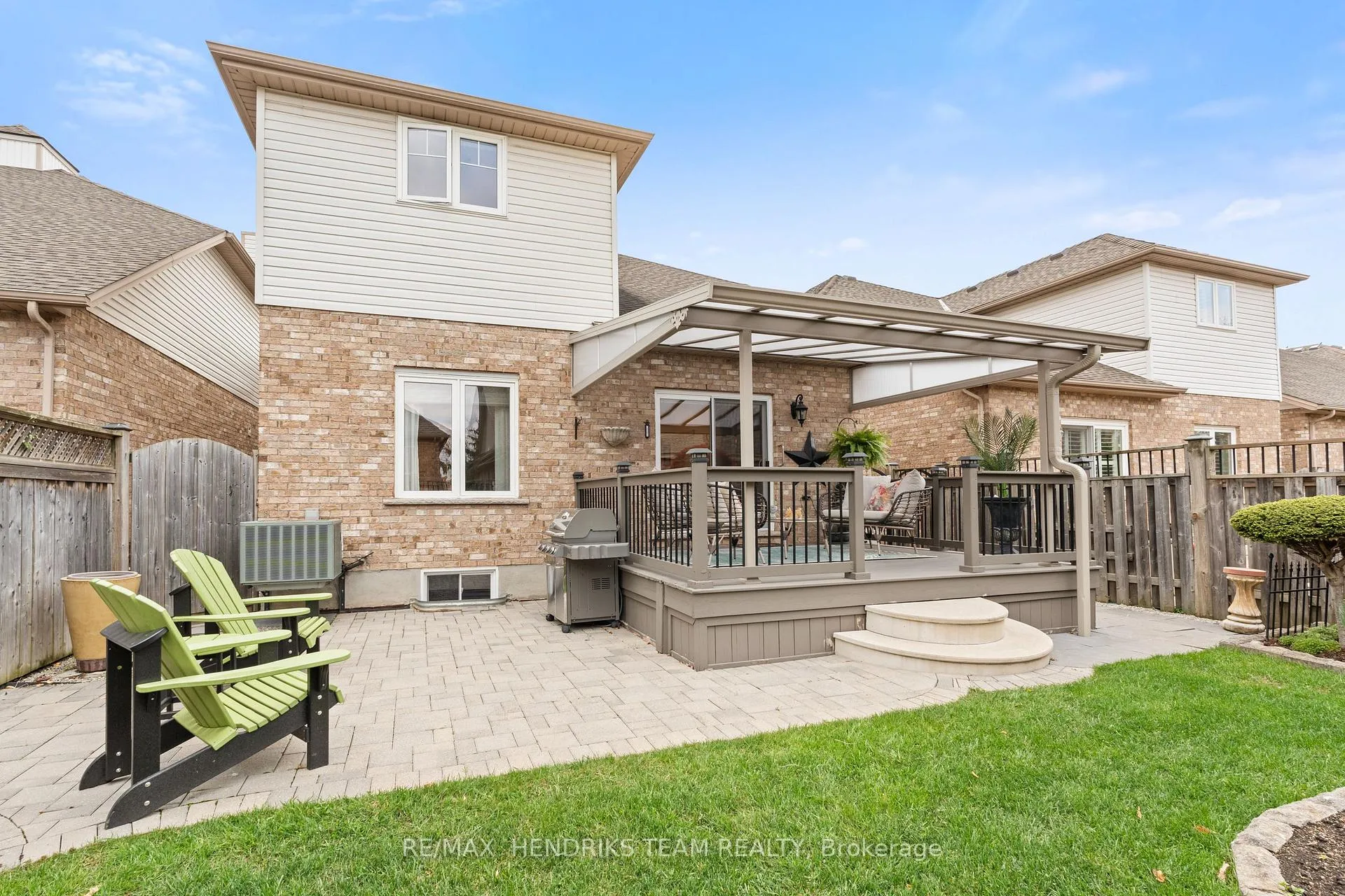 Photo 32 of 54 Videl Crescent N, St. Catharines, Grapeview — HOMEH