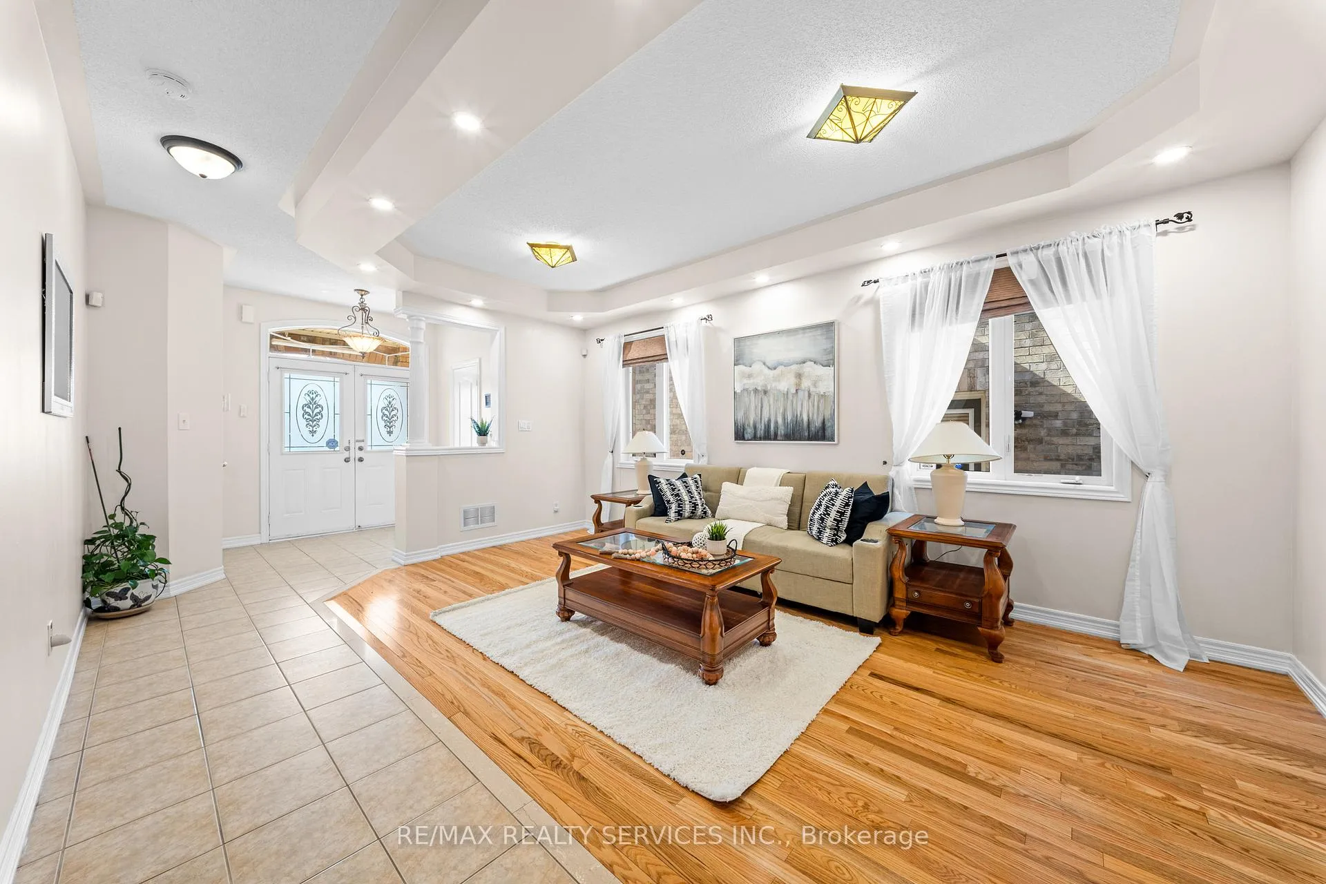 Photo 11 of 20 Strathdale Road, Brampton, Bram East — HOMEH