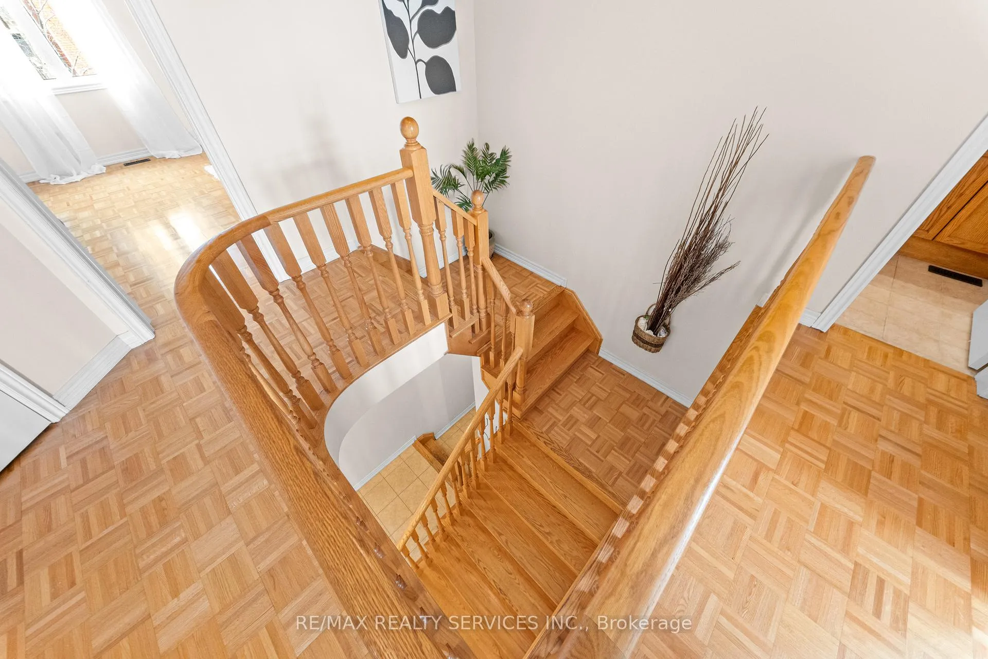 Photo 28 of 20 Strathdale Road, Brampton, Bram East — HOMEH
