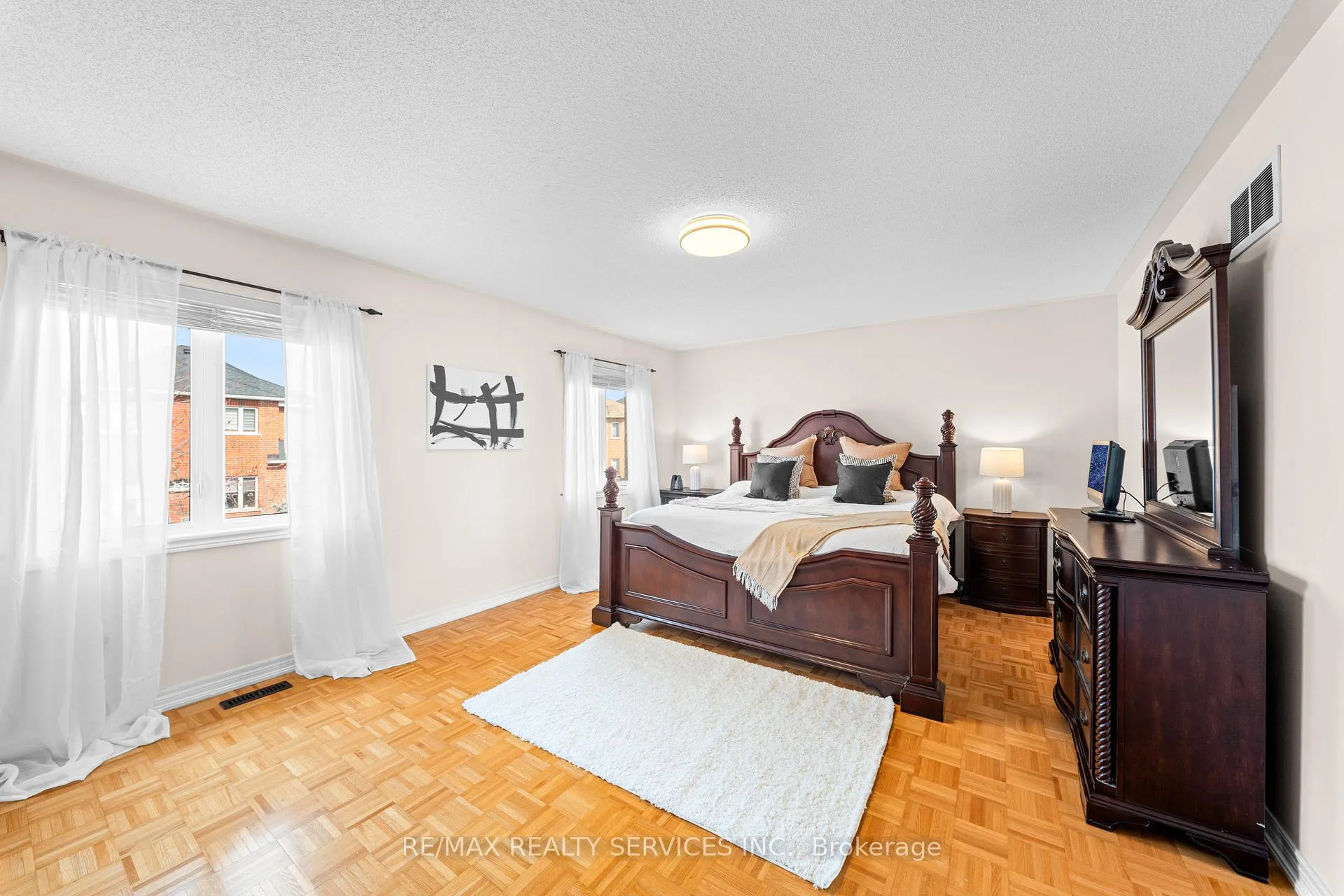 Photo 29 of 20 Strathdale Road, Brampton, Bram East — HOMEH