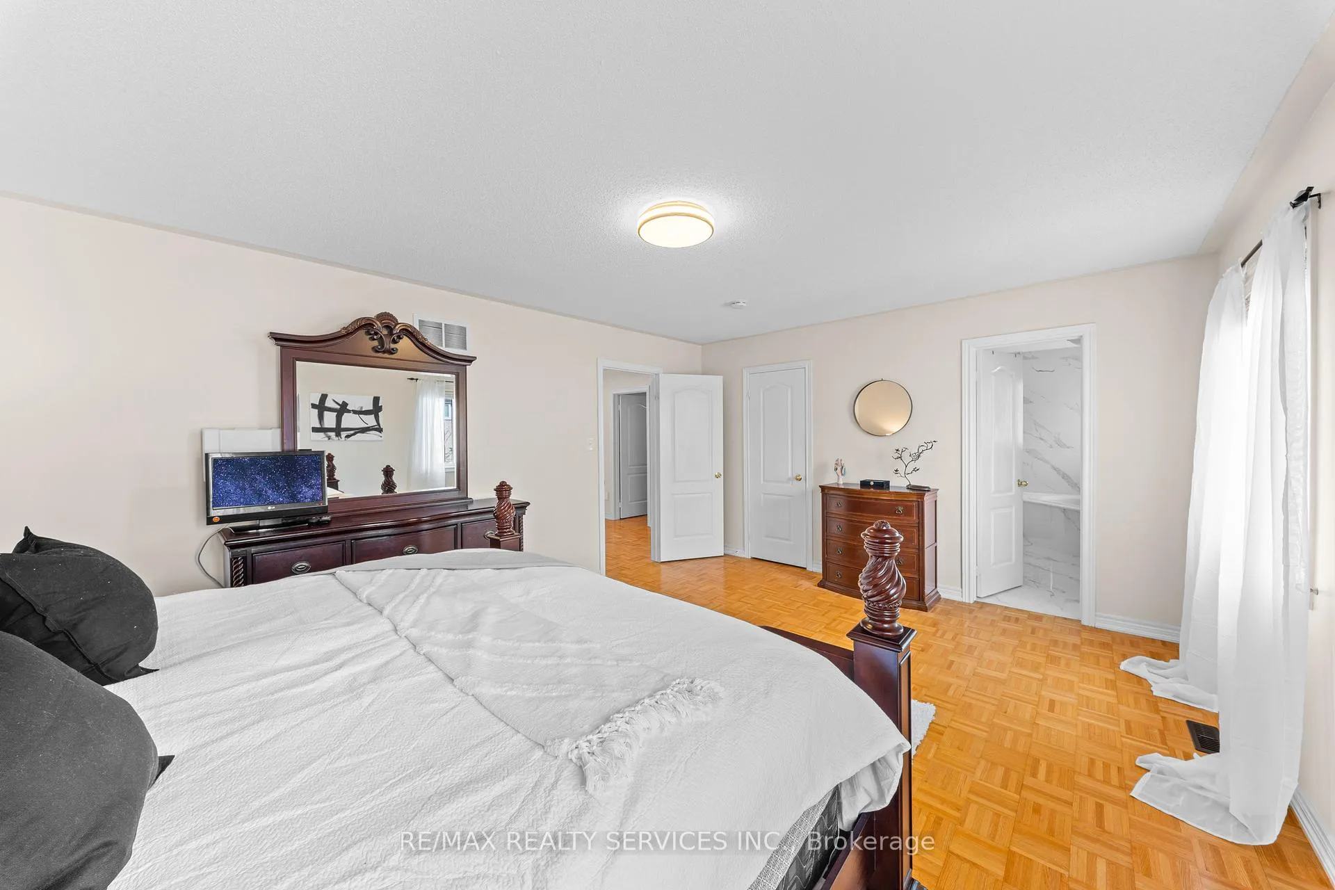 Photo 30 of 20 Strathdale Road, Brampton, Bram East — HOMEH