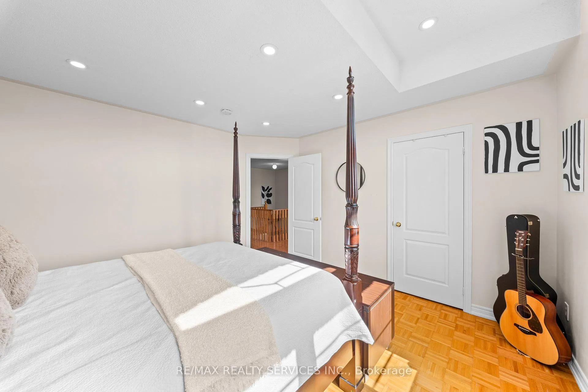Photo 34 of 20 Strathdale Road, Brampton, Bram East — HOMEH