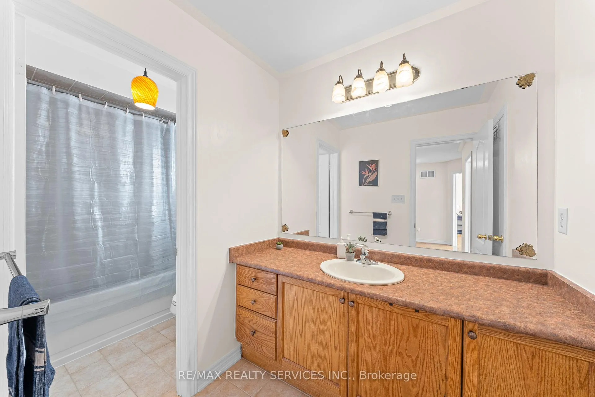 Photo 37 of 20 Strathdale Road, Brampton, Bram East — HOMEH