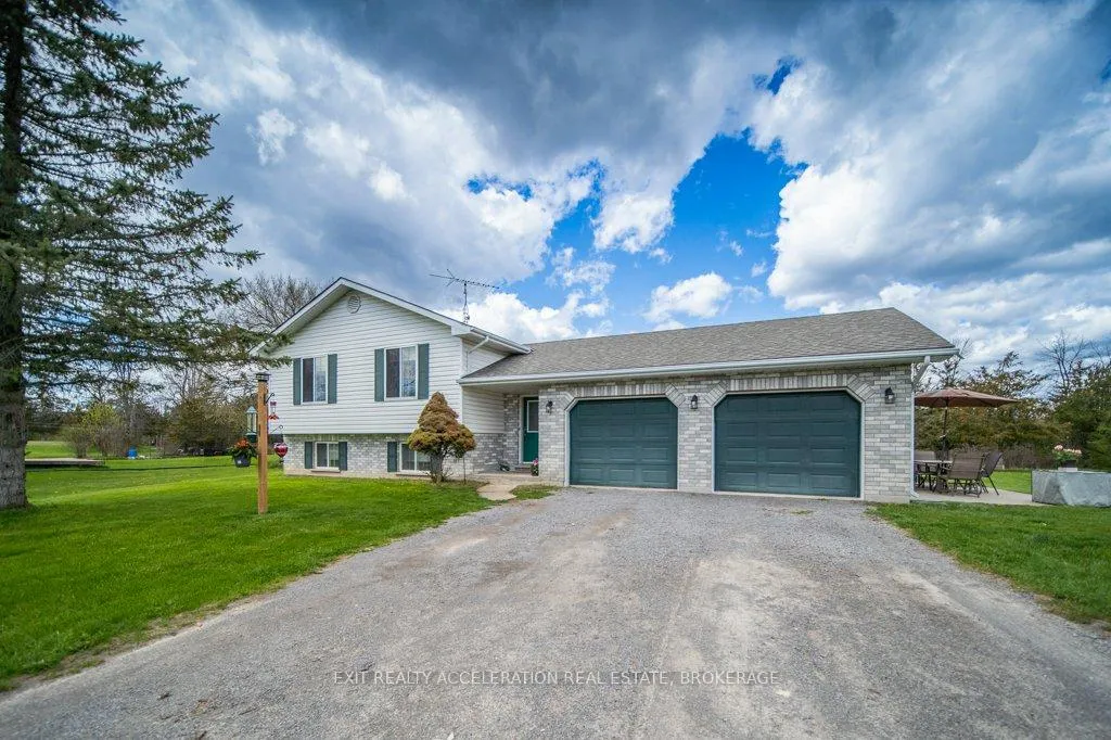 Photo 2 of 1189 Lazier Road, Tyendinaga, Tyendinaga Township — HOMEH