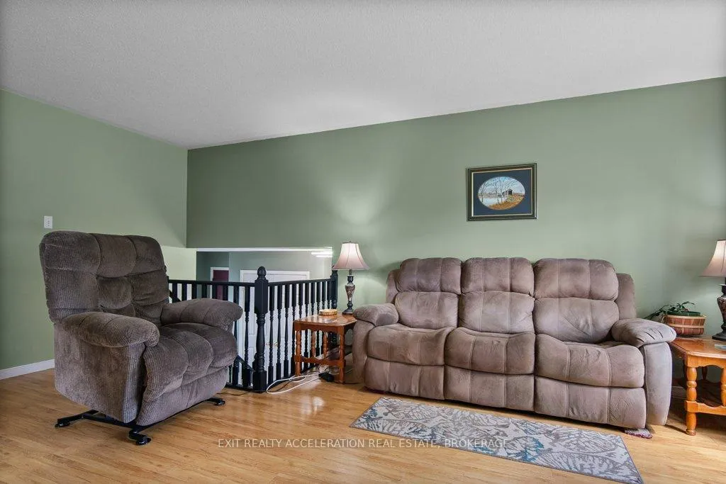 Photo 10 of 1189 Lazier Road, Tyendinaga, Tyendinaga Township — HOMEH