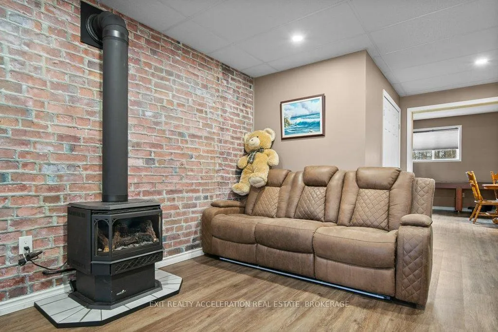 Photo 33 of 1189 Lazier Road, Tyendinaga, Tyendinaga Township — HOMEH