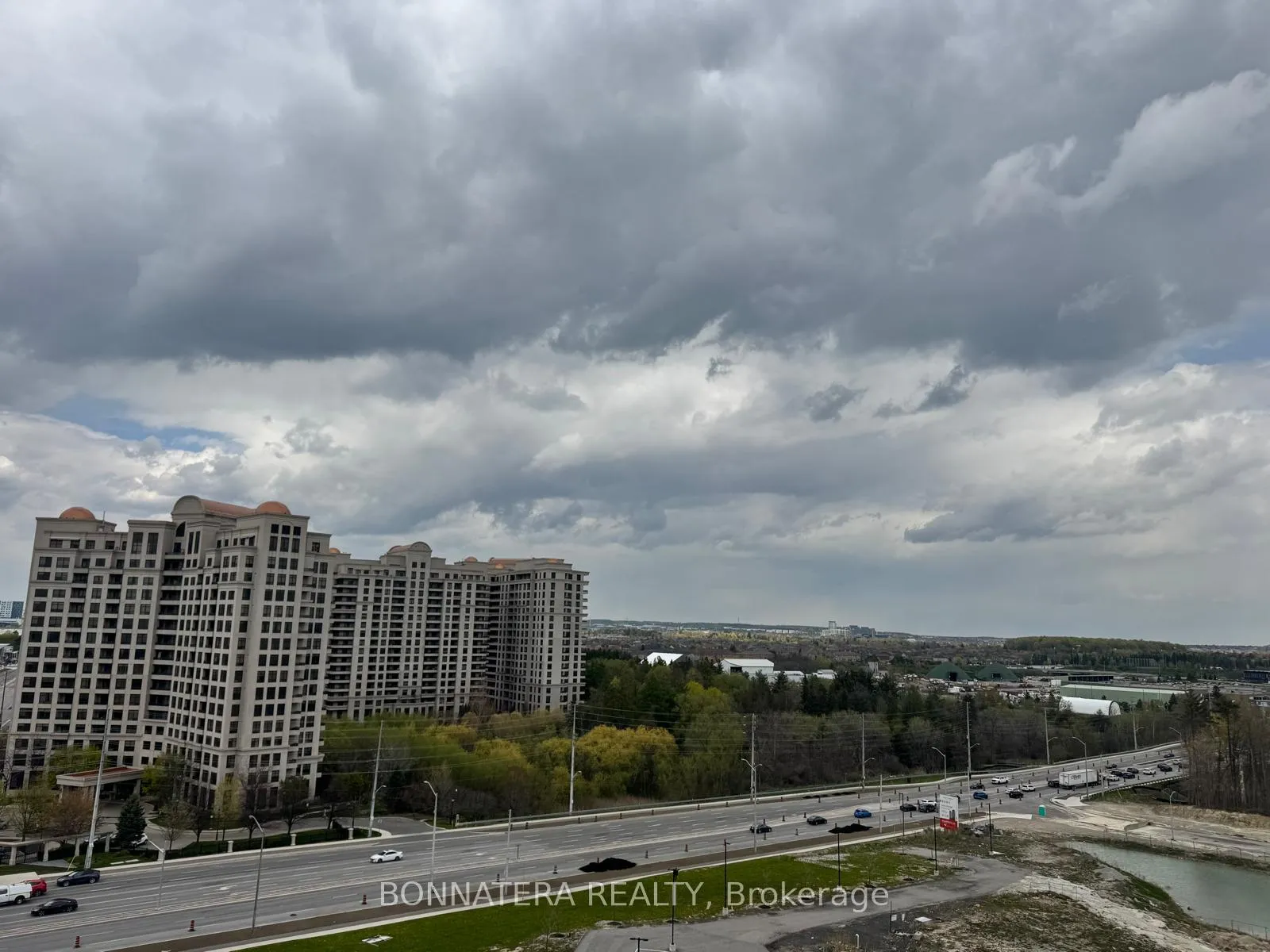 Photo 17 of Unit 1027, 498 Caldari Road, Vaughan, Concord — HOMEH