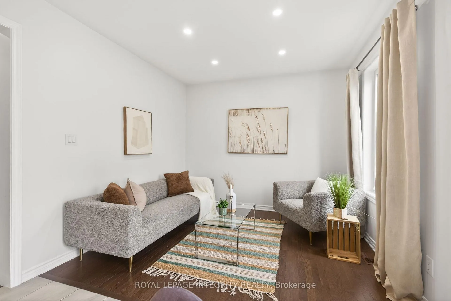 Photo 16 of 523 Hawkbirch Street, Ottawa, Kanata - Emerald Meadows/Trailwest — HOMEH