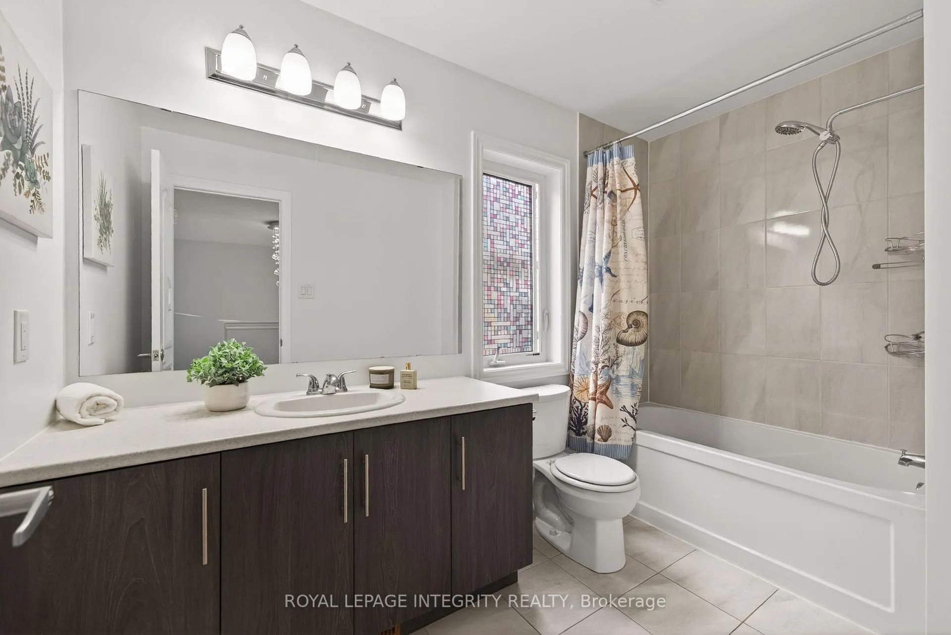 Photo 32 of 523 Hawkbirch Street, Ottawa, Kanata - Emerald Meadows/Trailwest — HOMEH