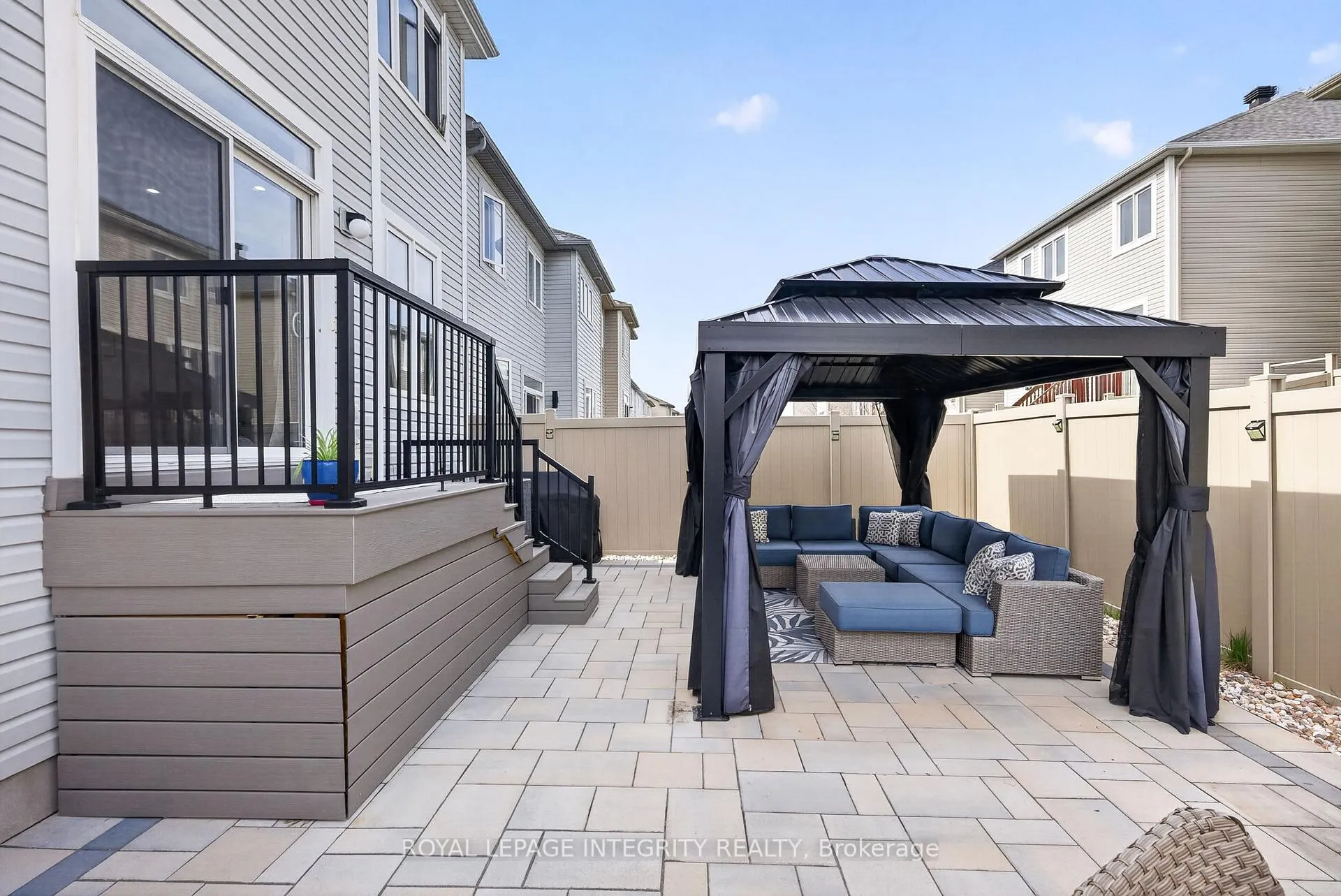 Photo 37 of 523 Hawkbirch Street, Ottawa, Kanata - Emerald Meadows/Trailwest — HOMEH