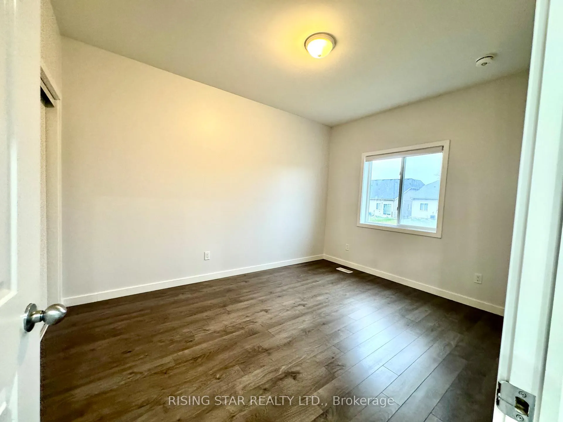 Photo 14 of 403 Chaffey Street, Welland, Lincoln/Crowland — HOMEH