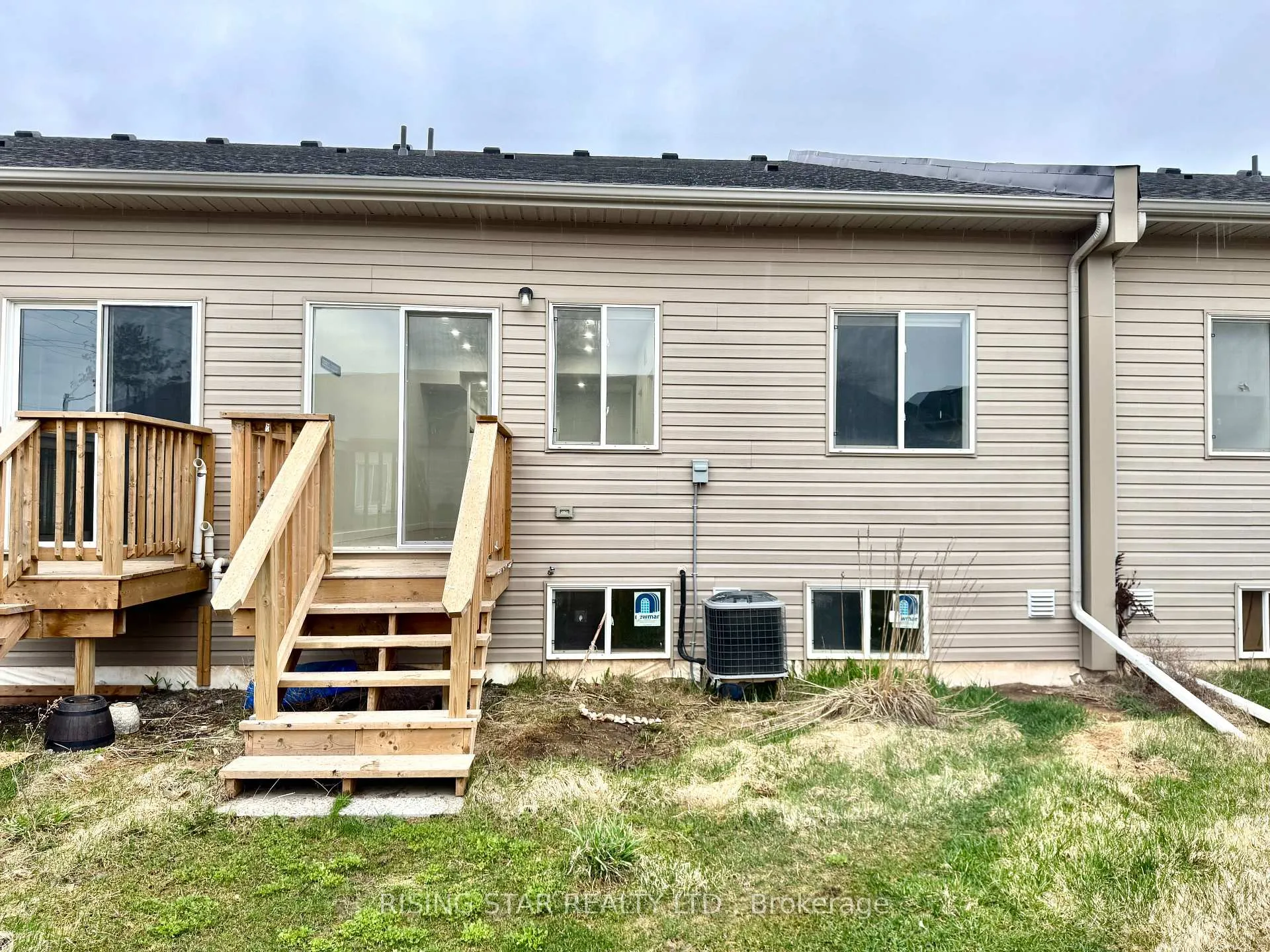 Photo 28 of 403 Chaffey Street, Welland, Lincoln/Crowland — HOMEH