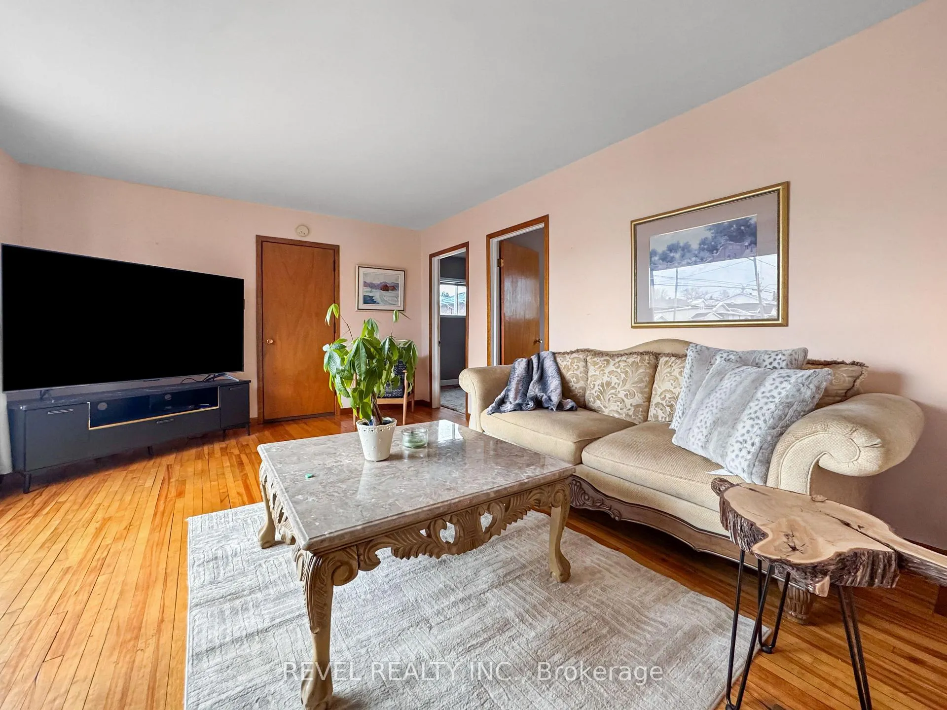 Photo 6 of 216 Bannerman Avenue, Timmins, TS - SW — HOMEH