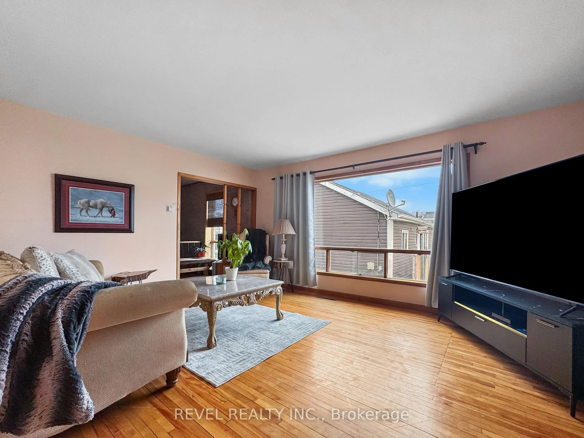 Photo 8 of 216 Bannerman Avenue, Timmins, TS - SW — HOMEH