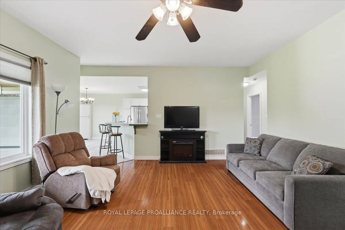 Photo 8 of 2425 Wallbridge Loyalist Road, Quinte West, Sidney Ward — HOMEH