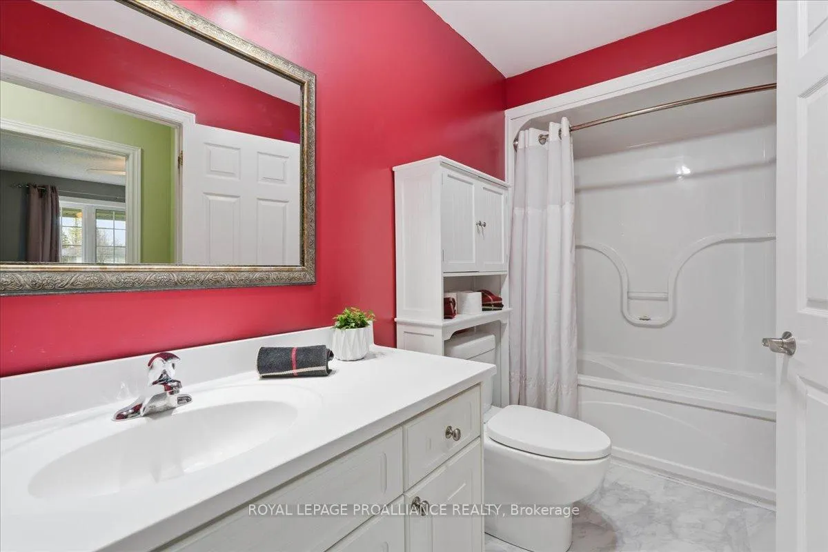 Photo 18 of 2425 Wallbridge Loyalist Road, Quinte West, Sidney Ward — HOMEH