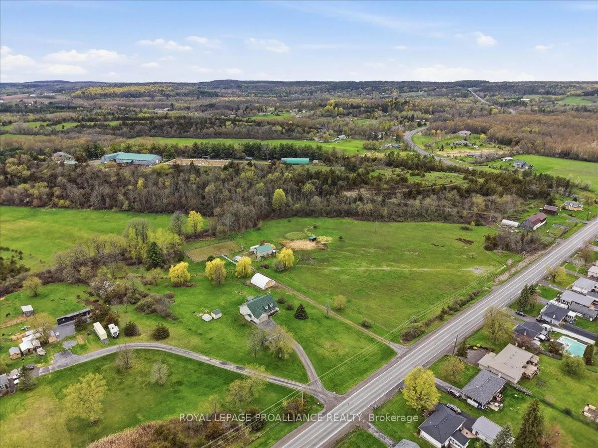 Photo 35 of 2425 Wallbridge Loyalist Road, Quinte West, Sidney Ward — HOMEH