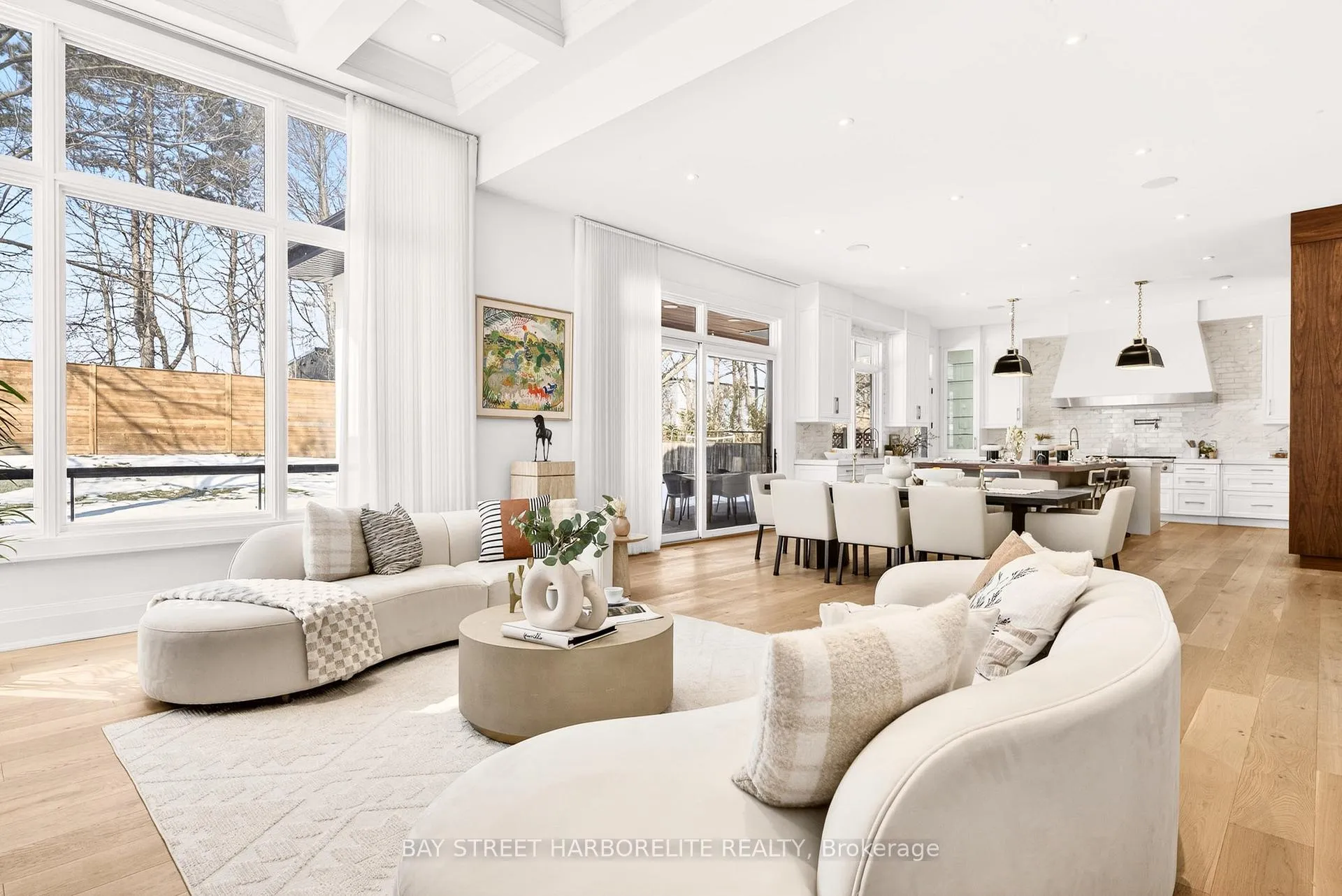 Photo 8 of 1261 Pinegrove Road, Oakville, West — HOMEH
