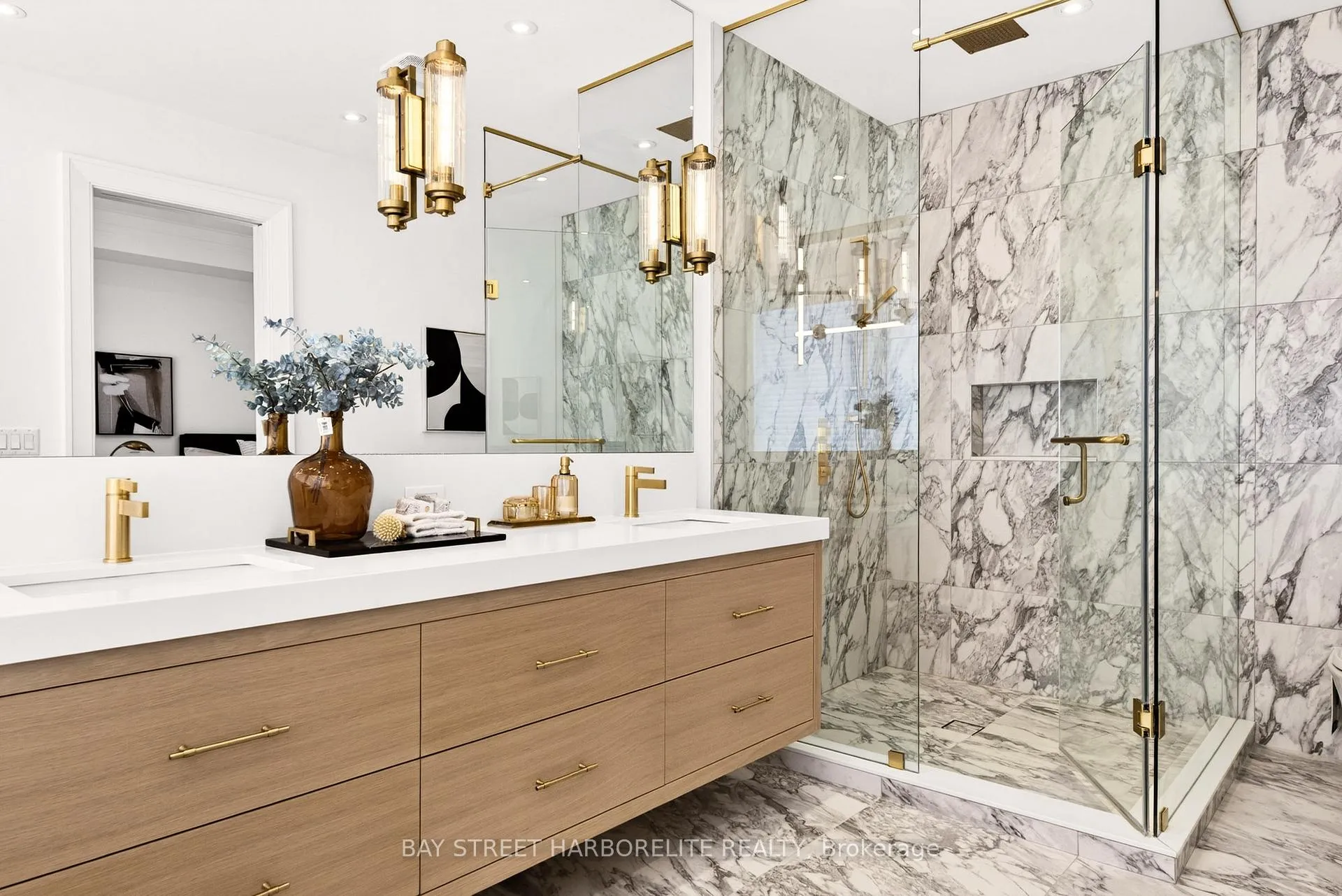 Photo 27 of 1261 Pinegrove Road, Oakville, West — HOMEH