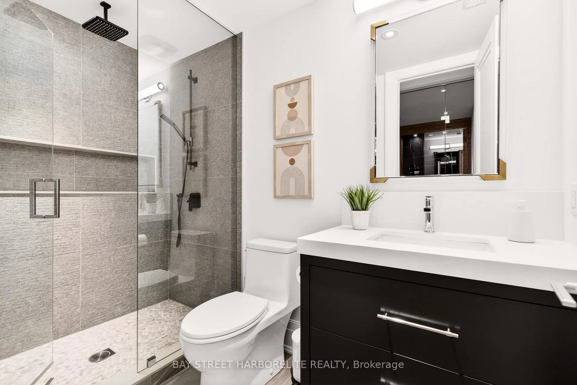 Photo 45 of 1261 Pinegrove Road, Oakville, West — HOMEH