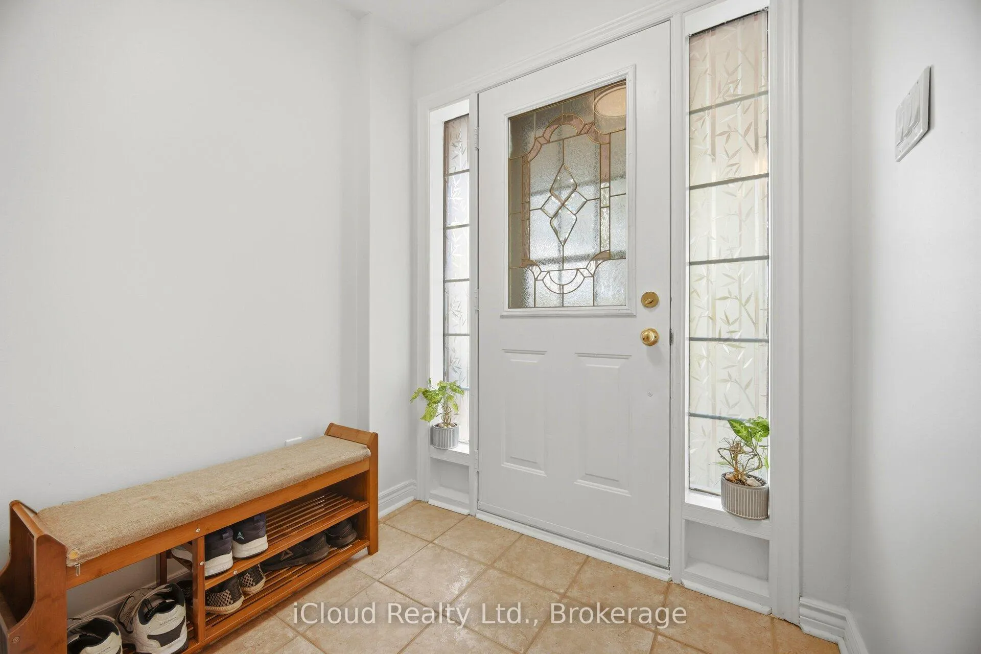 Photo 7 of 151 Desert Sand Drive, Brampton, Sandringham-Wellington — HOMEH