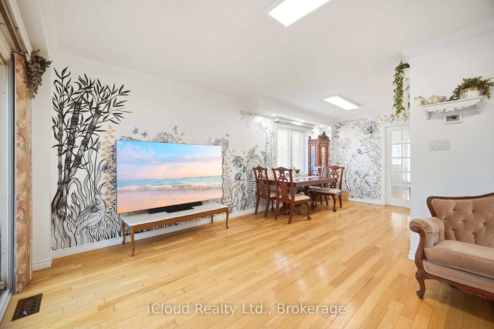 Photo 15 of 151 Desert Sand Drive, Brampton, Sandringham-Wellington — HOMEH