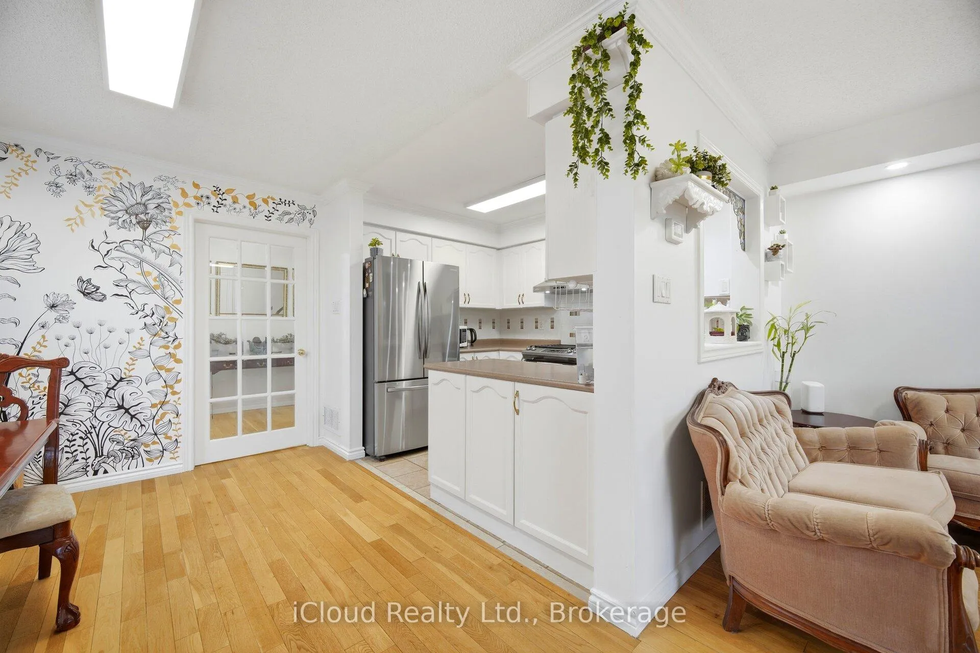Photo 17 of 151 Desert Sand Drive, Brampton, Sandringham-Wellington — HOMEH