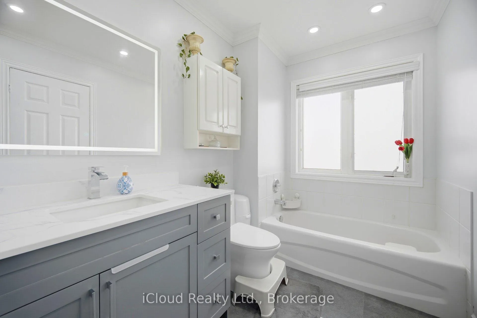 Photo 29 of 151 Desert Sand Drive, Brampton, Sandringham-Wellington — HOMEH