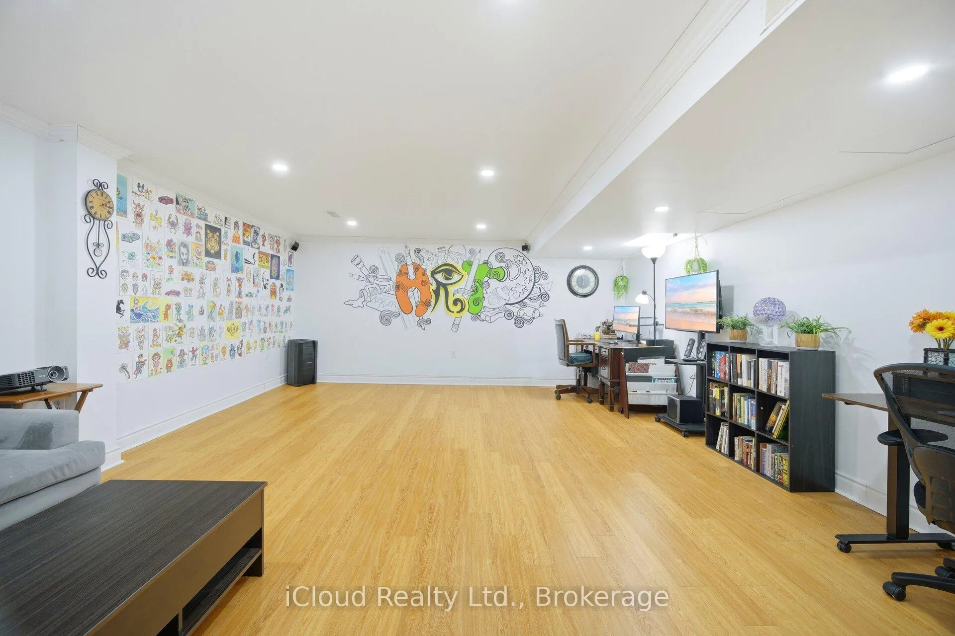 Photo 37 of 151 Desert Sand Drive, Brampton, Sandringham-Wellington — HOMEH